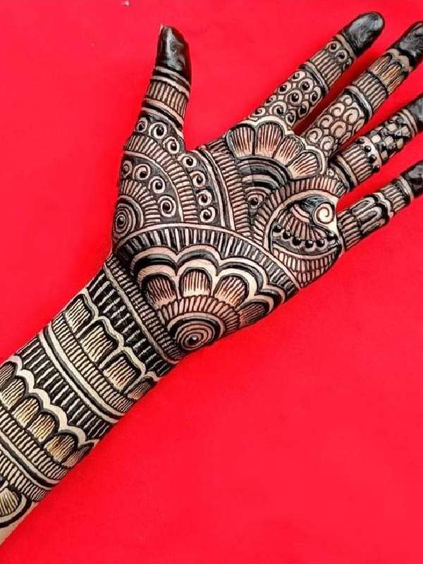 Front Hand Mehndi Designs