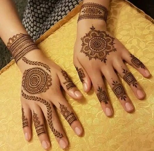 Easy Mehndi Designs